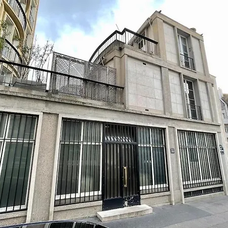 Pavillon D'auguste Perret